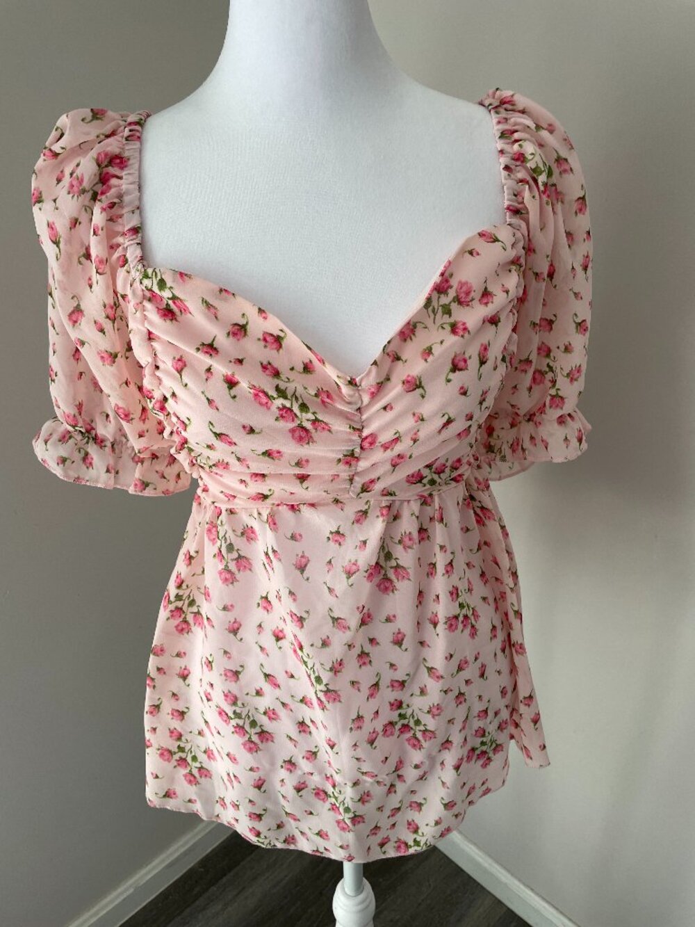 Pink Floral Puff Sleeve Blouse